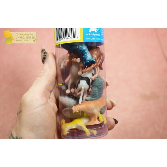 Animal Planet Farm Tube Figures - Picture 6 of 7